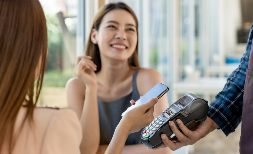 truemoneywallet-homepage-key-message-03-version02 ทรูมันนี่ วอลเล็ท ปลอดภัย มั่นใจได้ทุกการใช้จ่าย