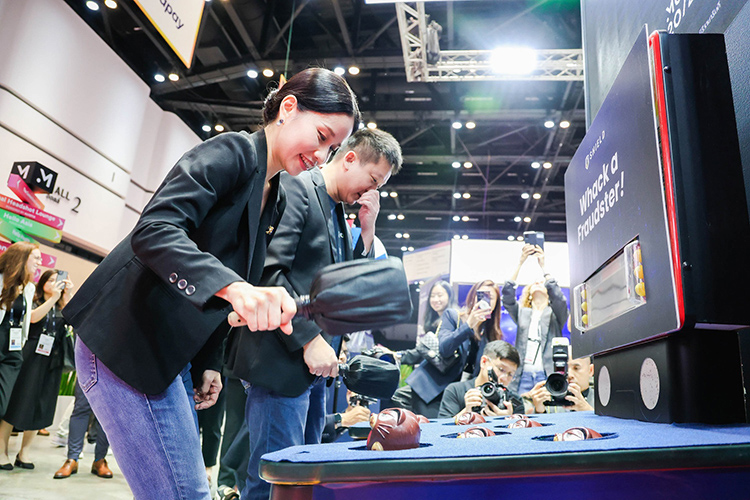 ข่าวสารและกิจกรรมผู้บริหาร Ascend Money และ TrueMoney ร่วมแสดงวิสัยทัศน์ในงาน Money20/20 งานฟินเทคระดับโลก